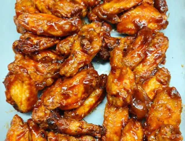 Disfruta de comidas caseras a domicilio con Labios Gourmet y Delitbee